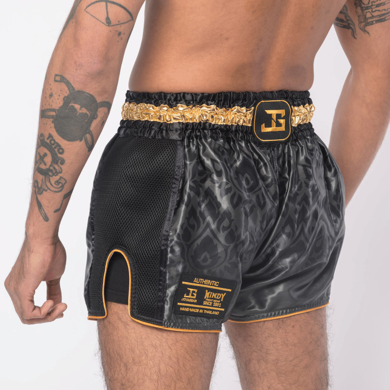 Windy x Joya - Muay Thai Shorts - Black/Gold